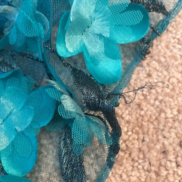 Marchesa Notte hi low 3D floral tiered dress - Picture 7 of 9